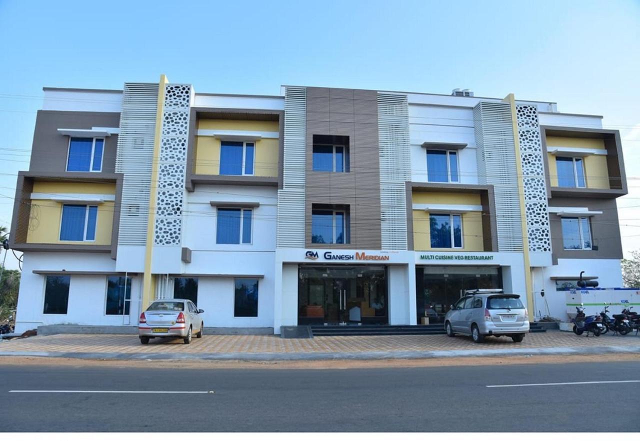 Ganesh Meridian Tiruppattur Exteriér fotografie