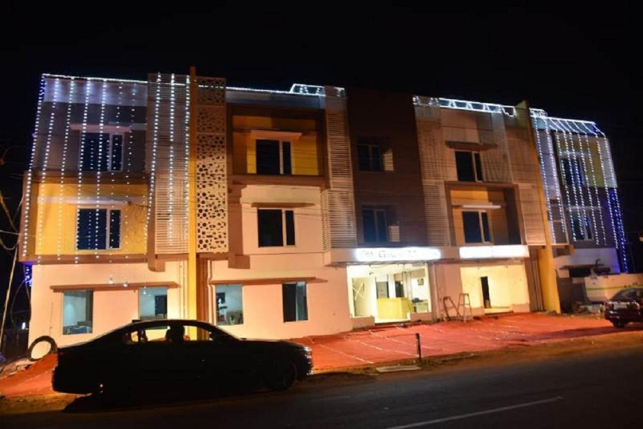 Ganesh Meridian Tiruppattur Exteriér fotografie